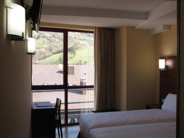 Hotel Ruta De La Plata De Asturias Пола-де-Лена Экстерьер фото